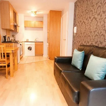 Heuston Aparthotel Ellis Quay * دبلن