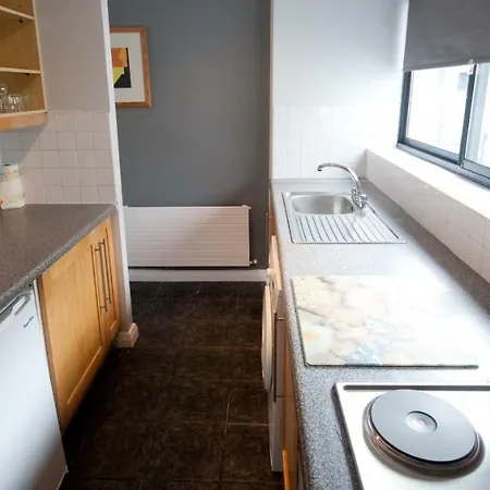 Heuston Aparthotel Ellis Quay دبلن